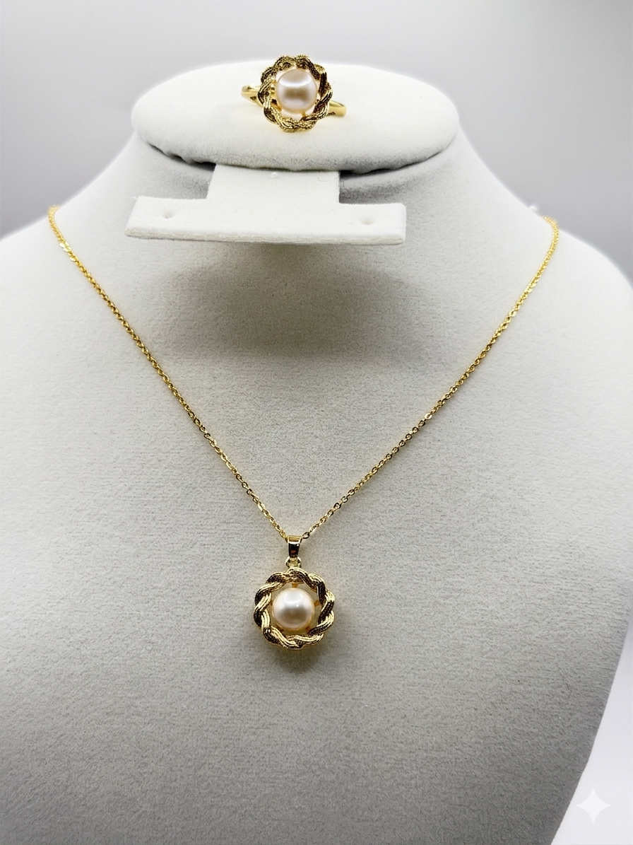 Pearl & Gold Filigree Necklace & Ring Set