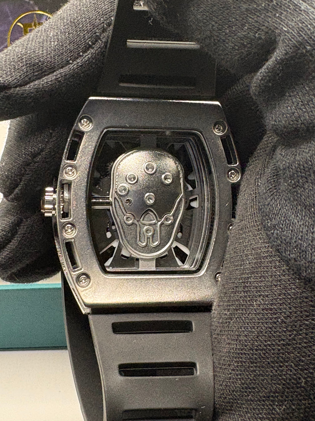 B0310 Alloy Dial & Silicone Strap