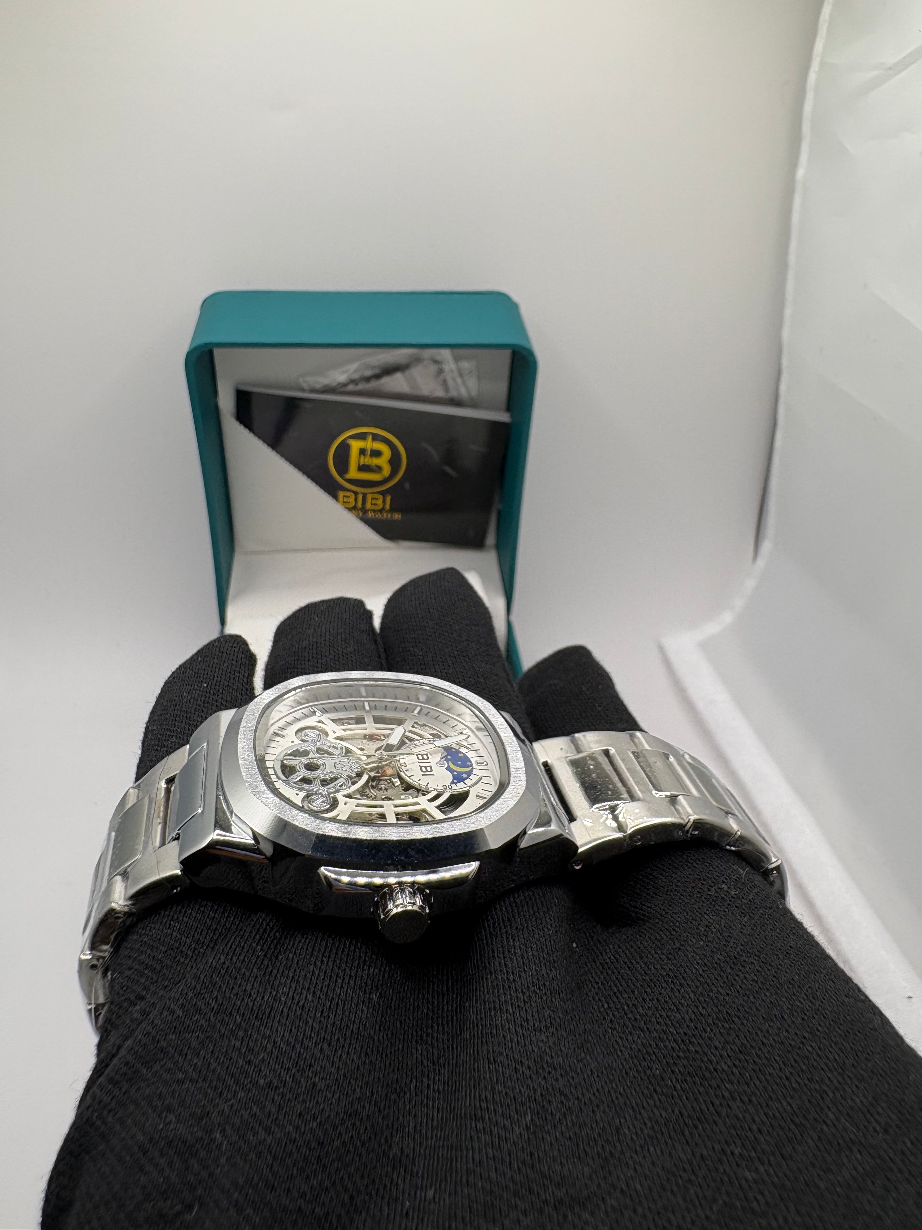 B0174 Automatic Silver Dial Silver Case Silver Band