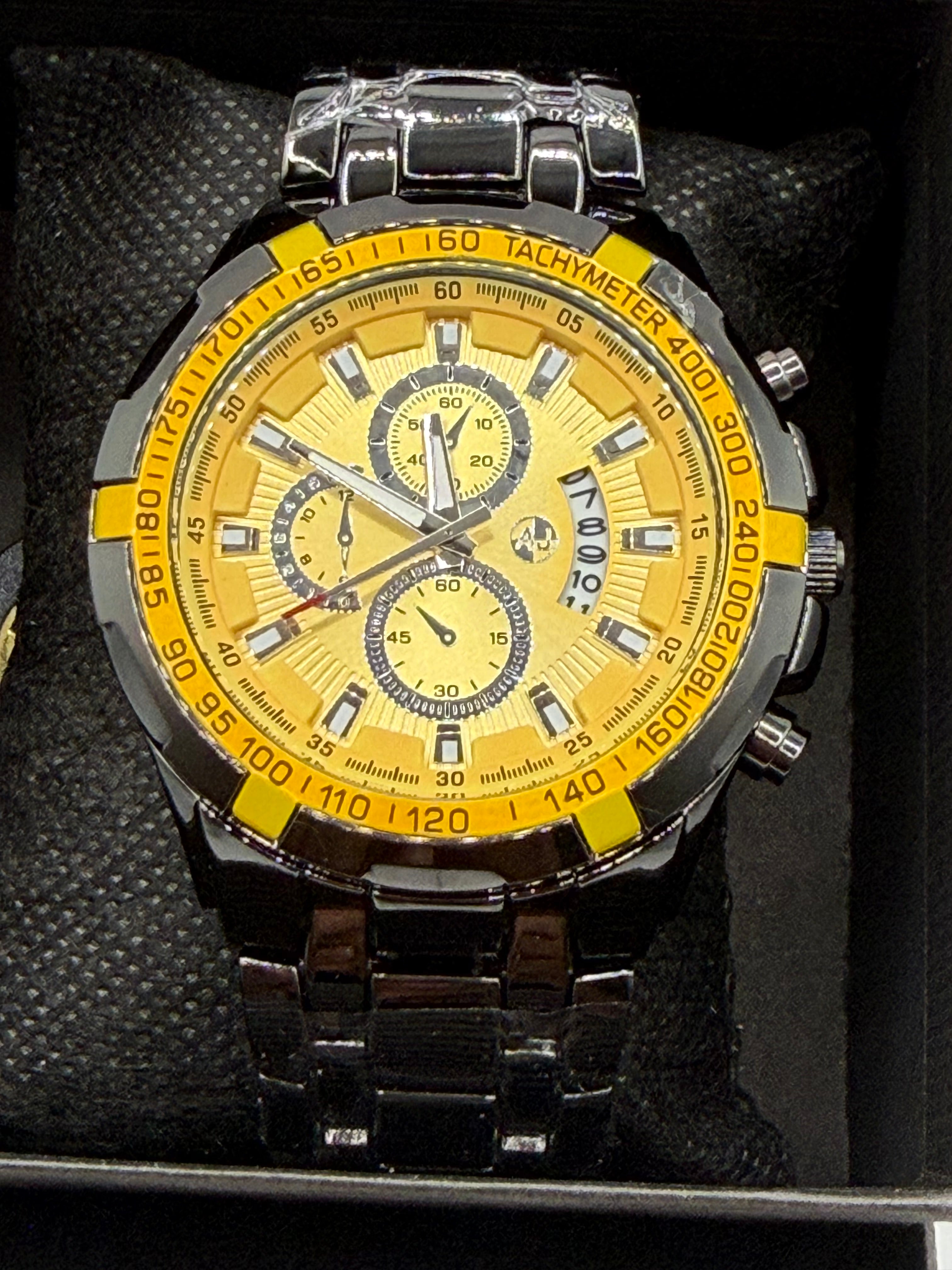 The AJ Navigator – Racing & Gunmetal